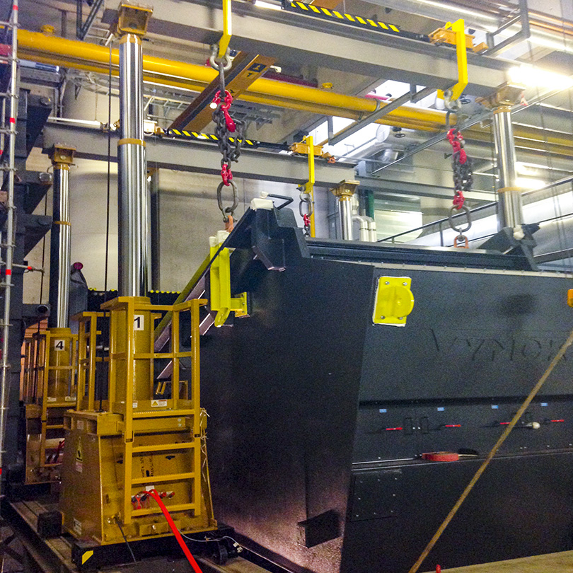 hydraulic gantry crane